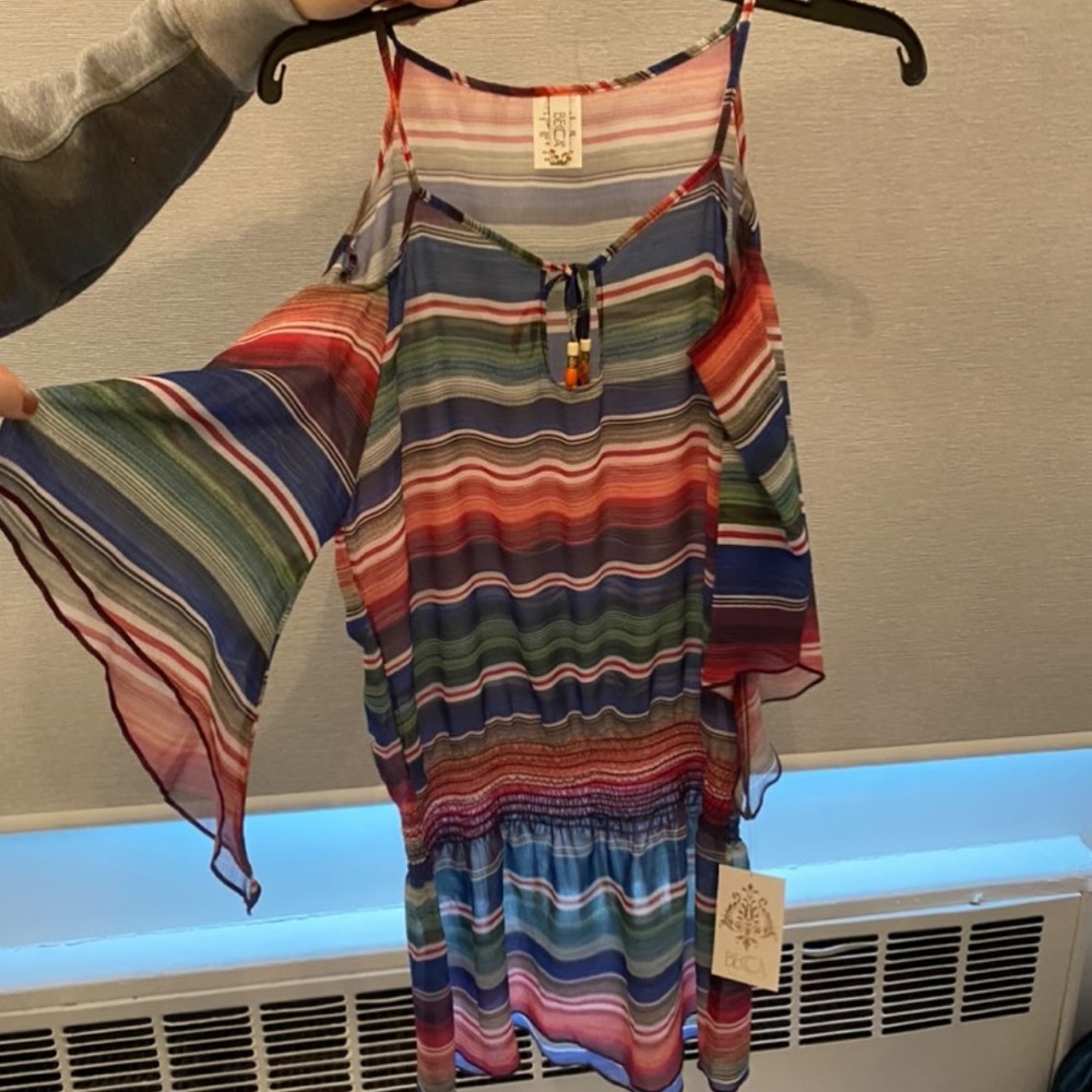 Cold shoulder beach coverup new